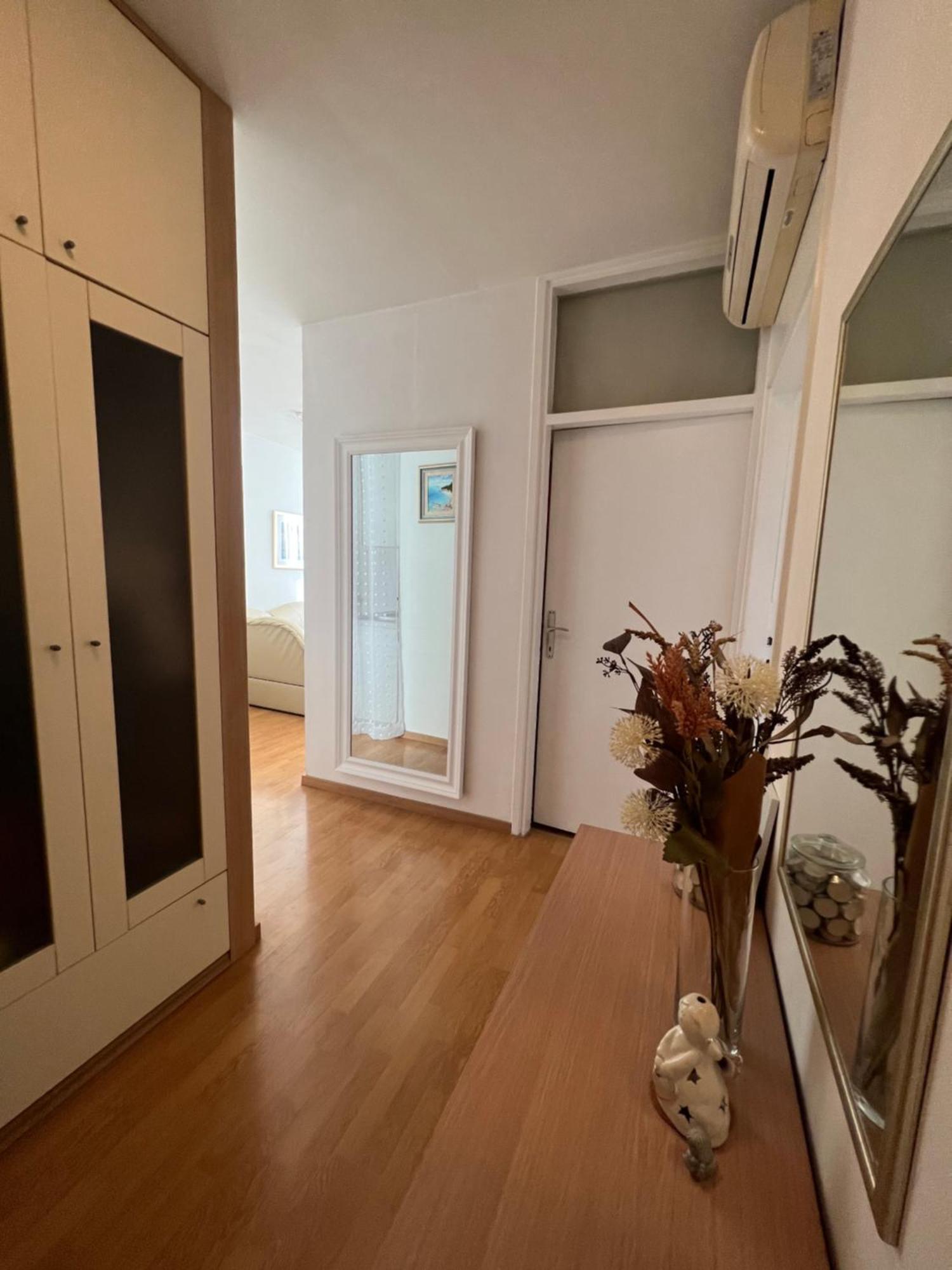 City Center Apartment Twiggy มาคาร์สกา ภายนอก รูปภาพ